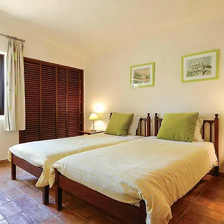 ヴィラ Carvoeiro Sleeps 6 Air Con Wifi *
